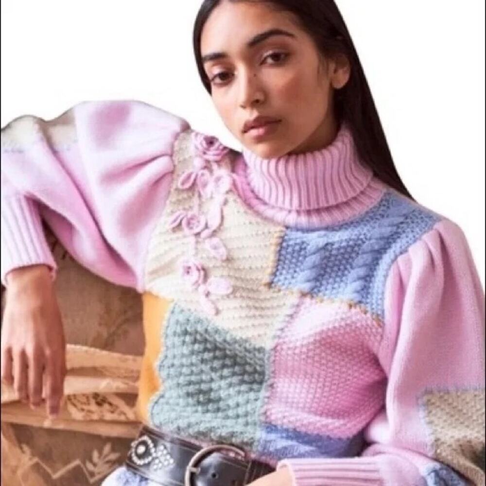 NWT Loveshackfancy ALLAN APPLIQUÉD PATCHWORK KNITTED TURTLENECK SWEATER IN PINK